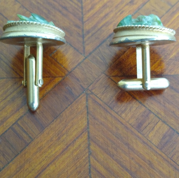 Vintage Art Deco Jade SWANK gold-tone cufflinks - Picture 5 of 5